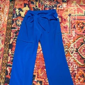 XXS Cherokee infinity scrubs